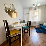 Prime 27 - 2br With Free Parking