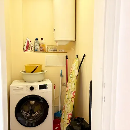 Prime 27 - 2br With Free Parking Warna