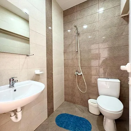 Apartment Prime 27 - 2br With Free Parking