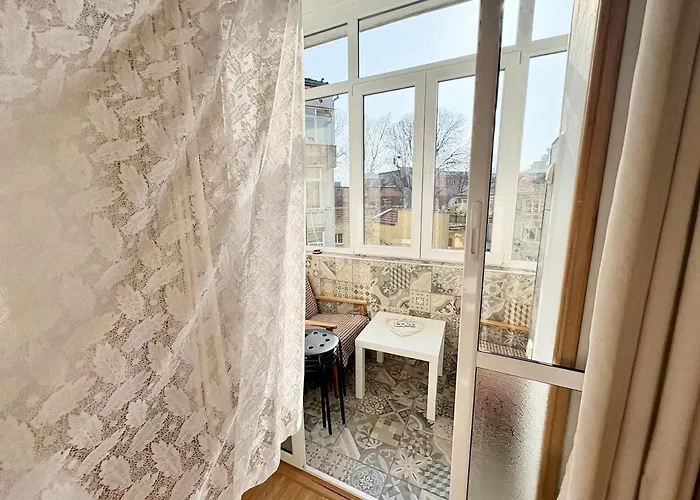 Prime 27 - 2br With Free Parking Warna