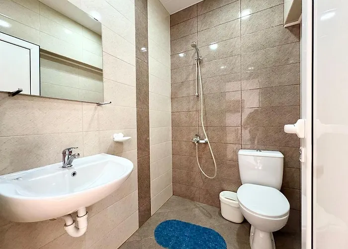 Apartment Prime 27 - 2br With Free Parking